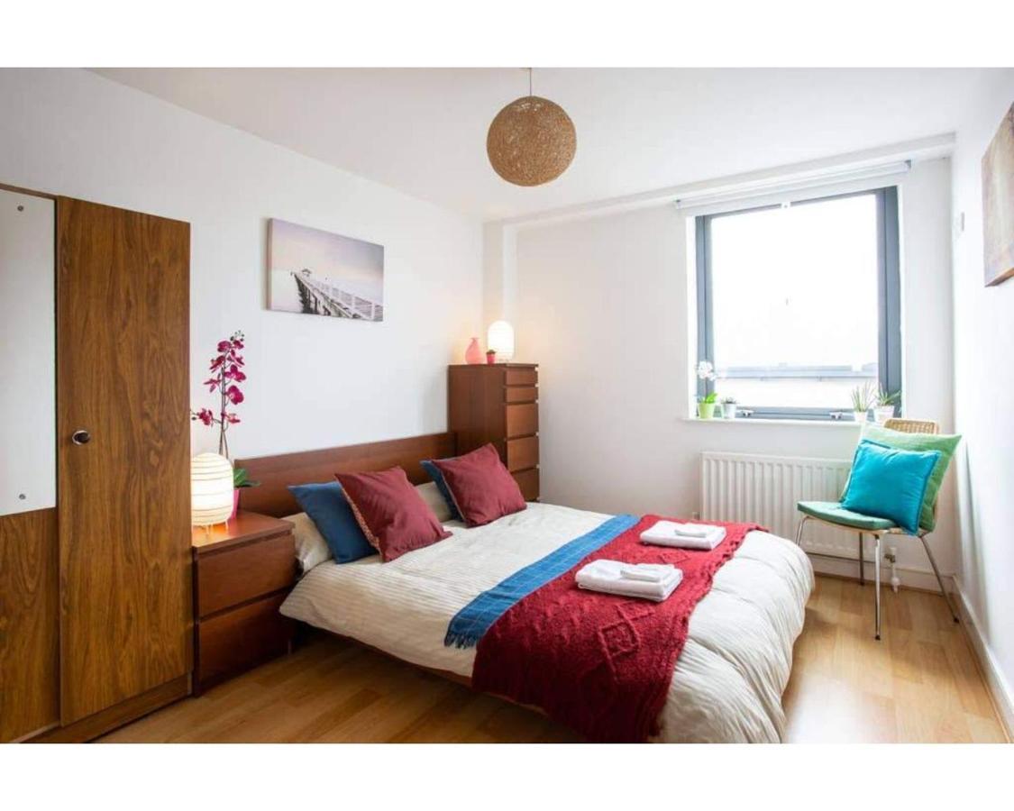 Central Belfast Apartments, Victoria Place Экстерьер фото