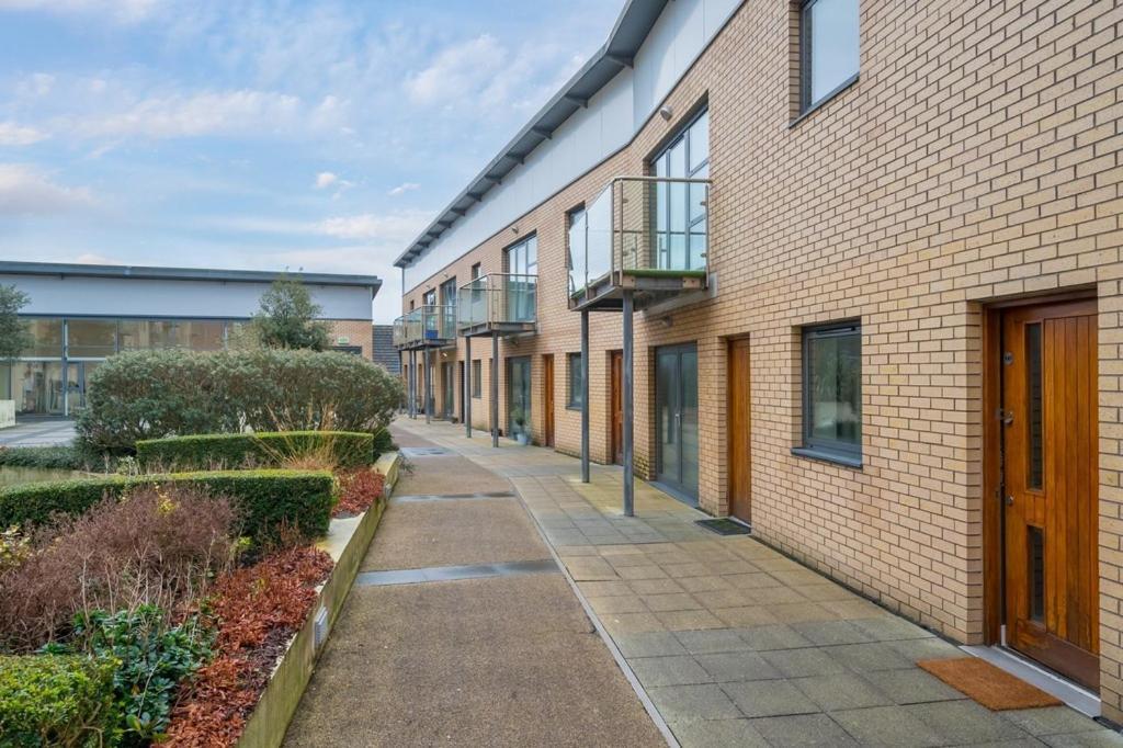 Central Belfast Apartments, Victoria Place Экстерьер фото