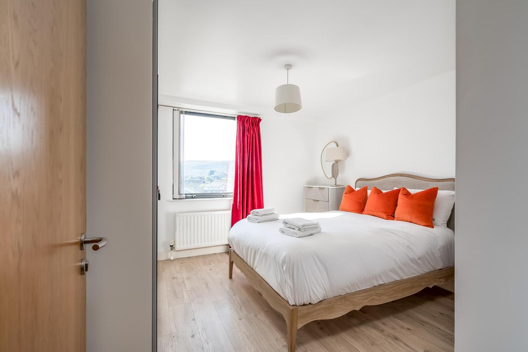Central Belfast Apartments, Victoria Place Экстерьер фото
