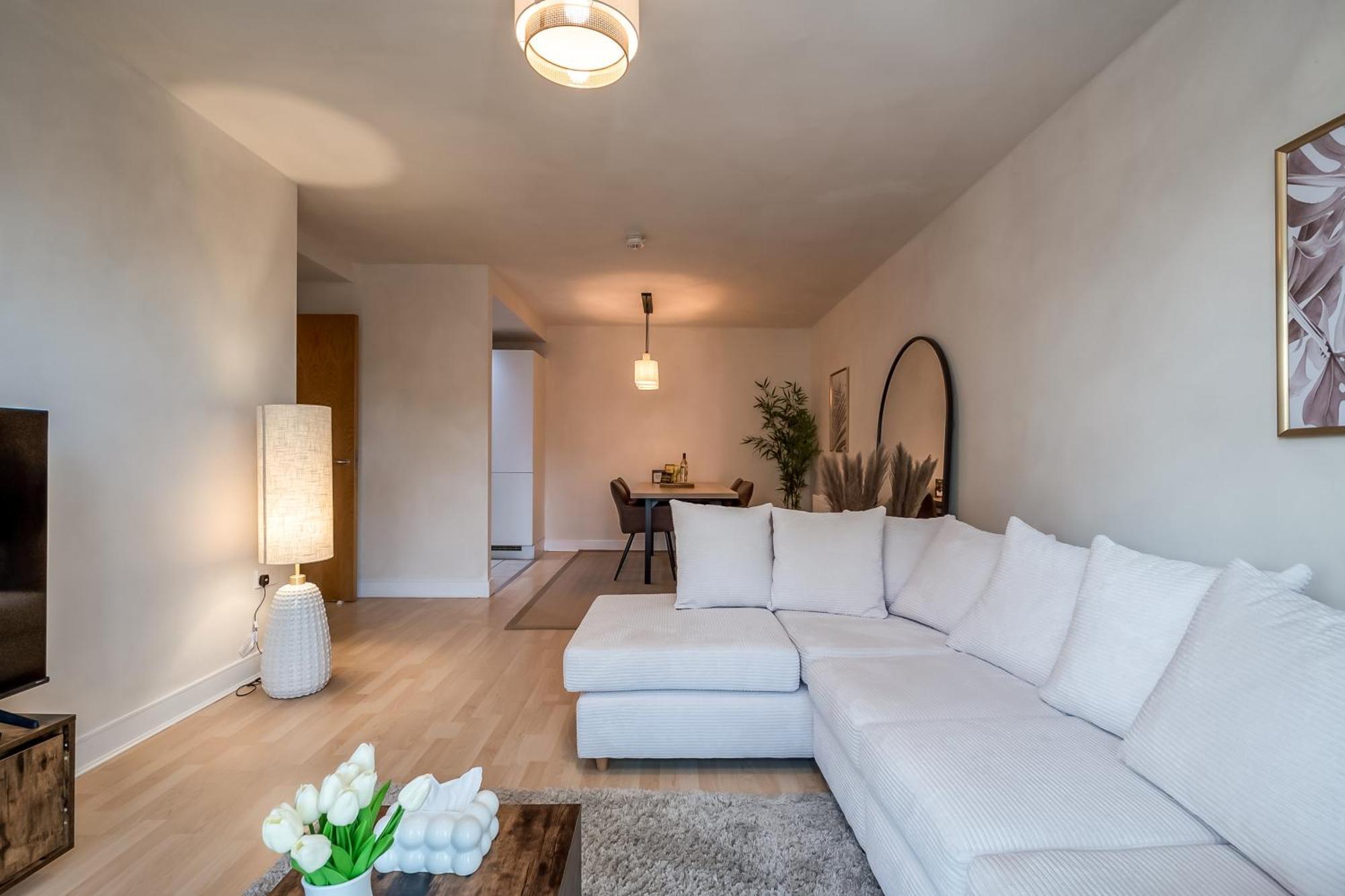 Central Belfast Apartments, Victoria Place Экстерьер фото